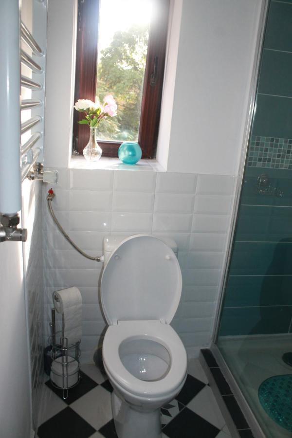 Studio Turquoise Victoria Bucharest Luaran gambar