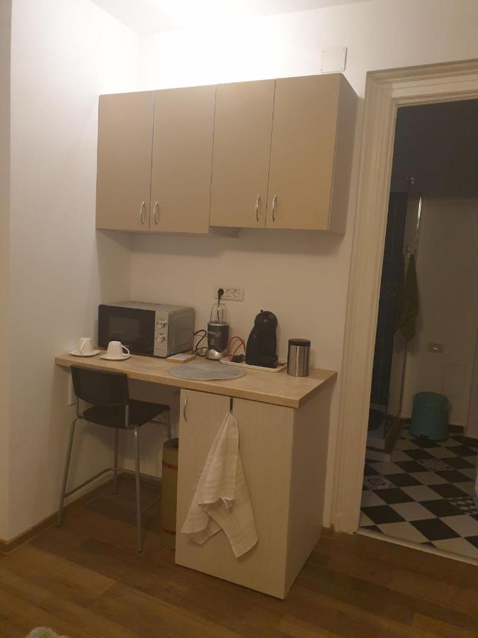 Studio Turquoise Victoria Bucharest Luaran gambar